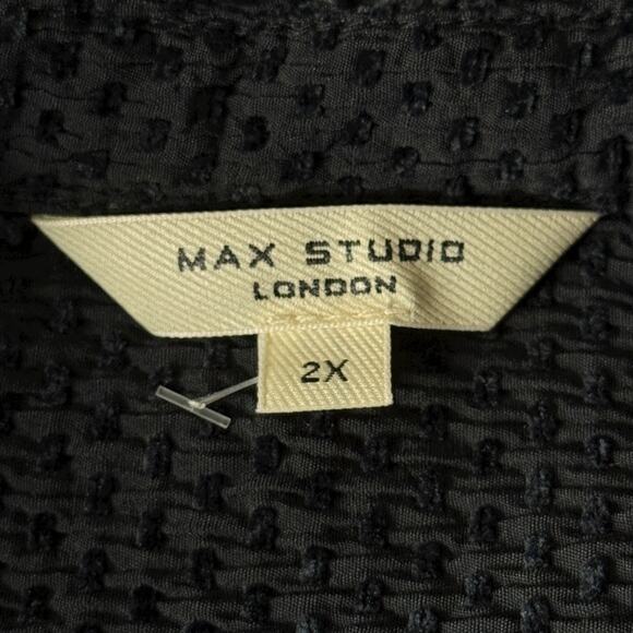 Max Studio three quarter sleeve pullover button blouse top dark blue size 2X - Picture 4 of 6